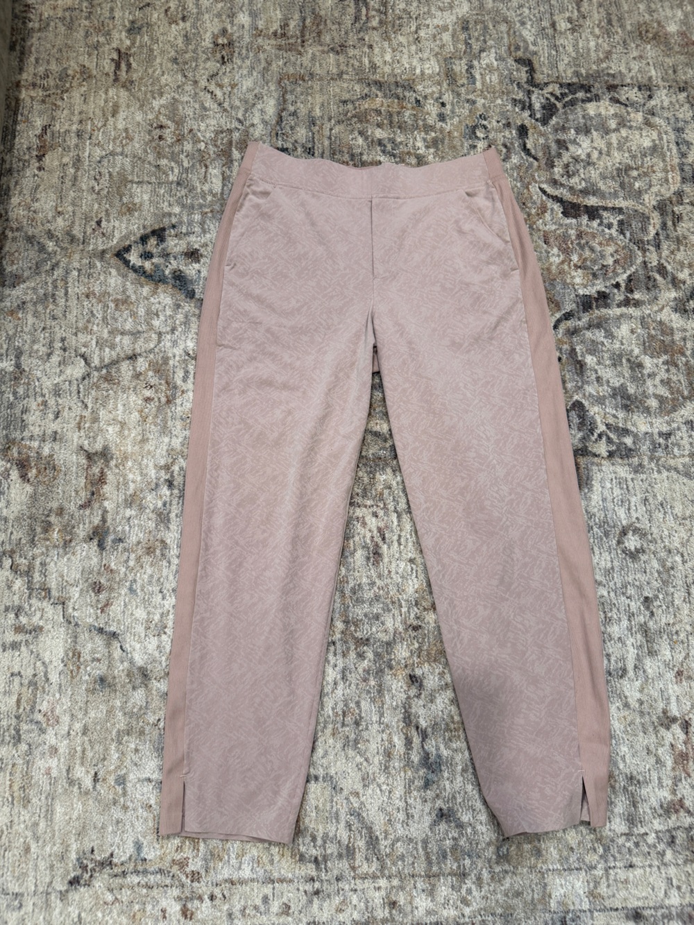 Athleta Blush Pink Textured Jogger Leggings